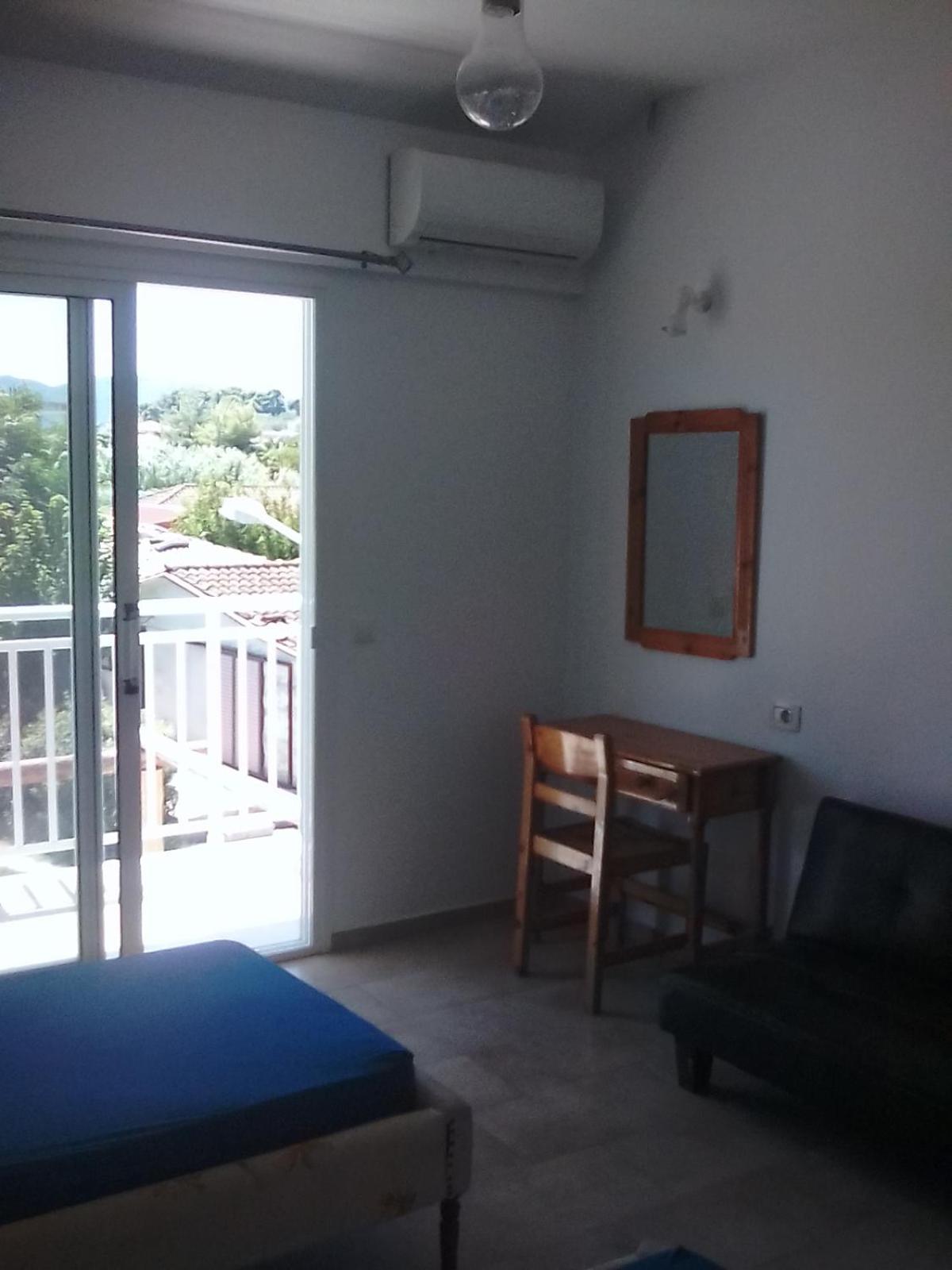 Summer Holidays In Laganas Apartments Bilik gambar